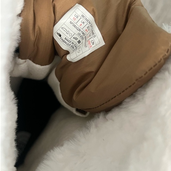 The North Face Shellista IV Mid Lace Brown and Black Winter Boots Size 10 - Picture 5 of 5